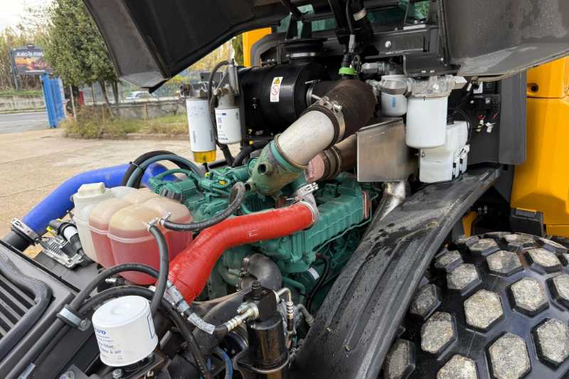 OmecoHub - Immagine VOLVO SD160B